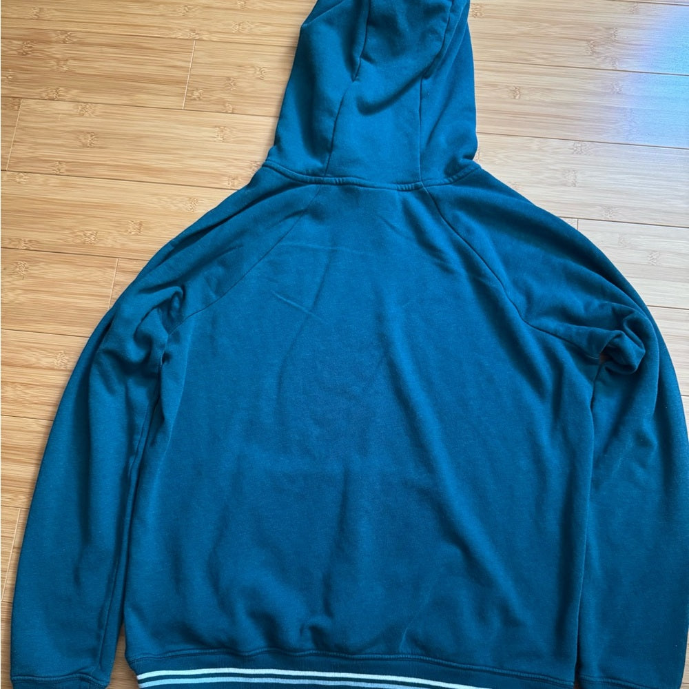Clean Unique Nike Blue Hoodie with Stripes