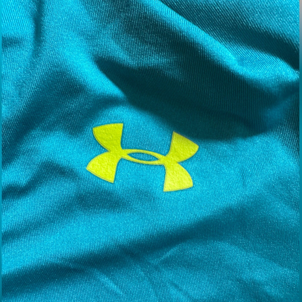 Classic Under Armour Women's Teal Short Sleeve Tee Clean Size M