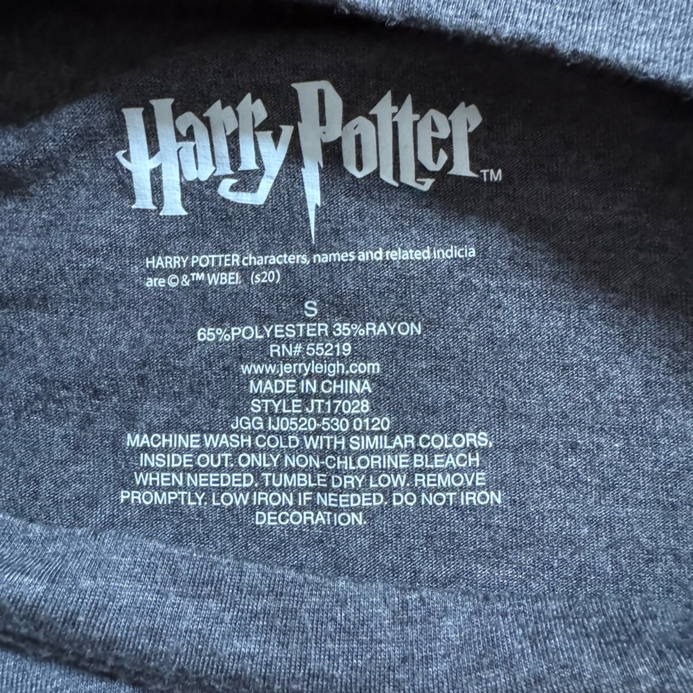 Clean Vintage Dark Gray Harry Potter Hogwarts Tee Shirt Size S