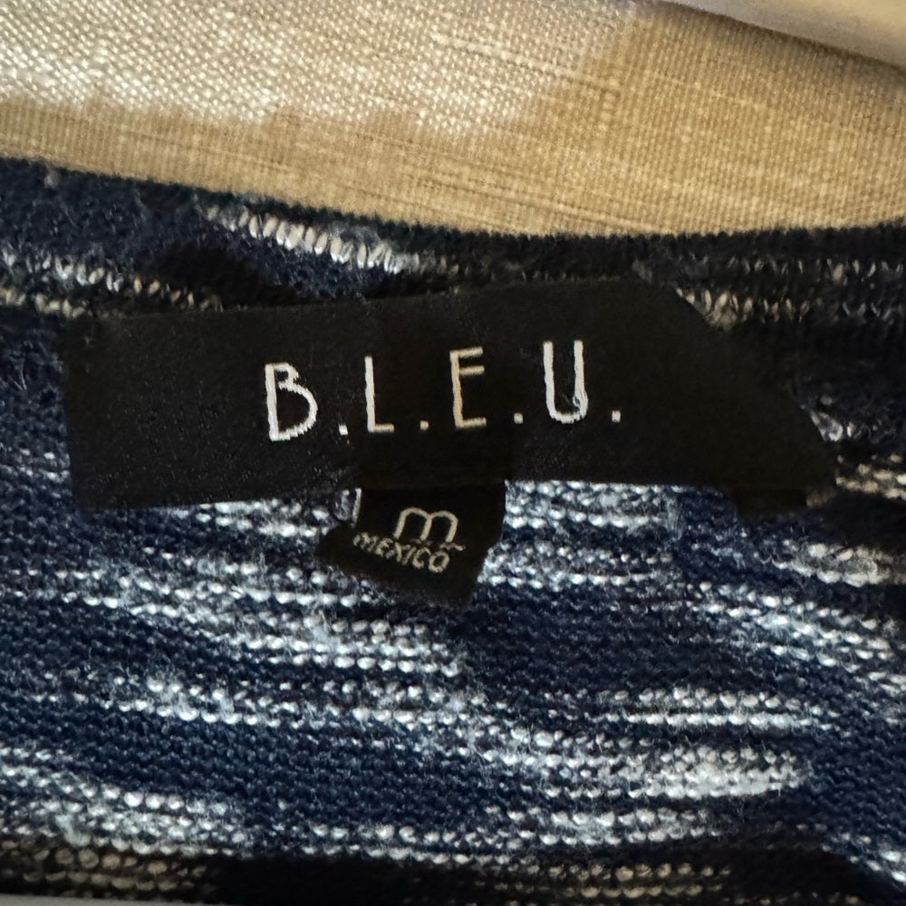 Clean B.L.E.U. Navy and White 3/4 Sleeve Knit Top