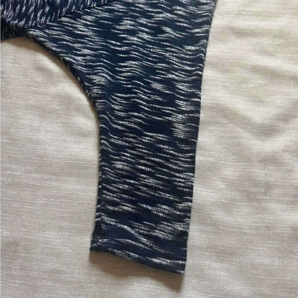 Clean B.L.E.U. Navy and White 3/4 Sleeve Knit Top