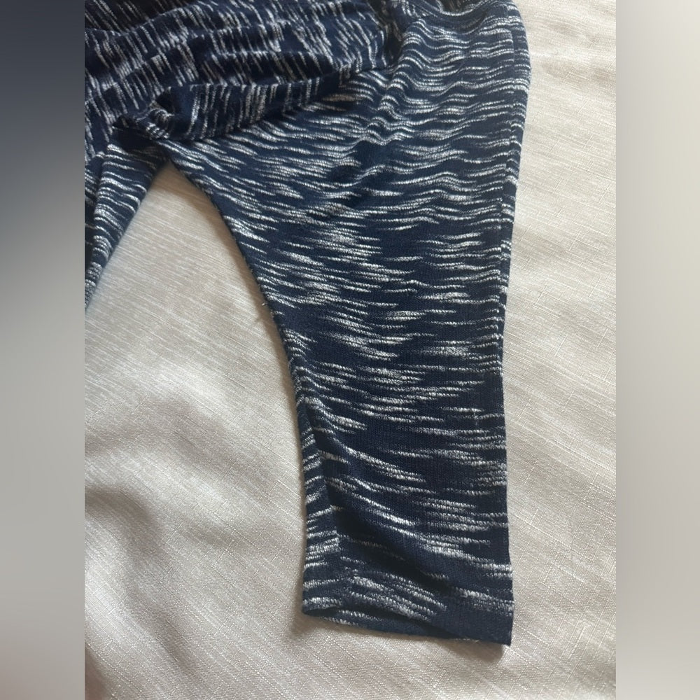 Clean B.L.E.U. Navy and White 3/4 Sleeve Knit Top