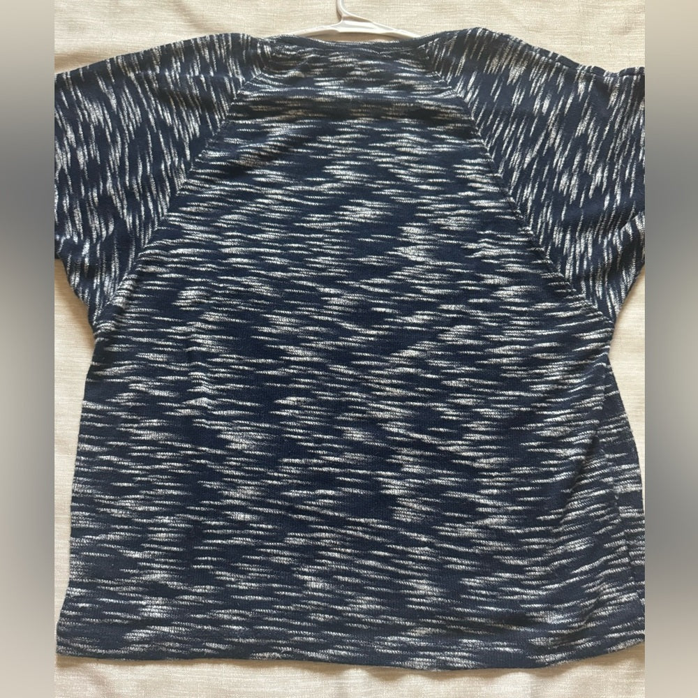 Clean B.L.E.U. Navy and White 3/4 Sleeve Knit Top