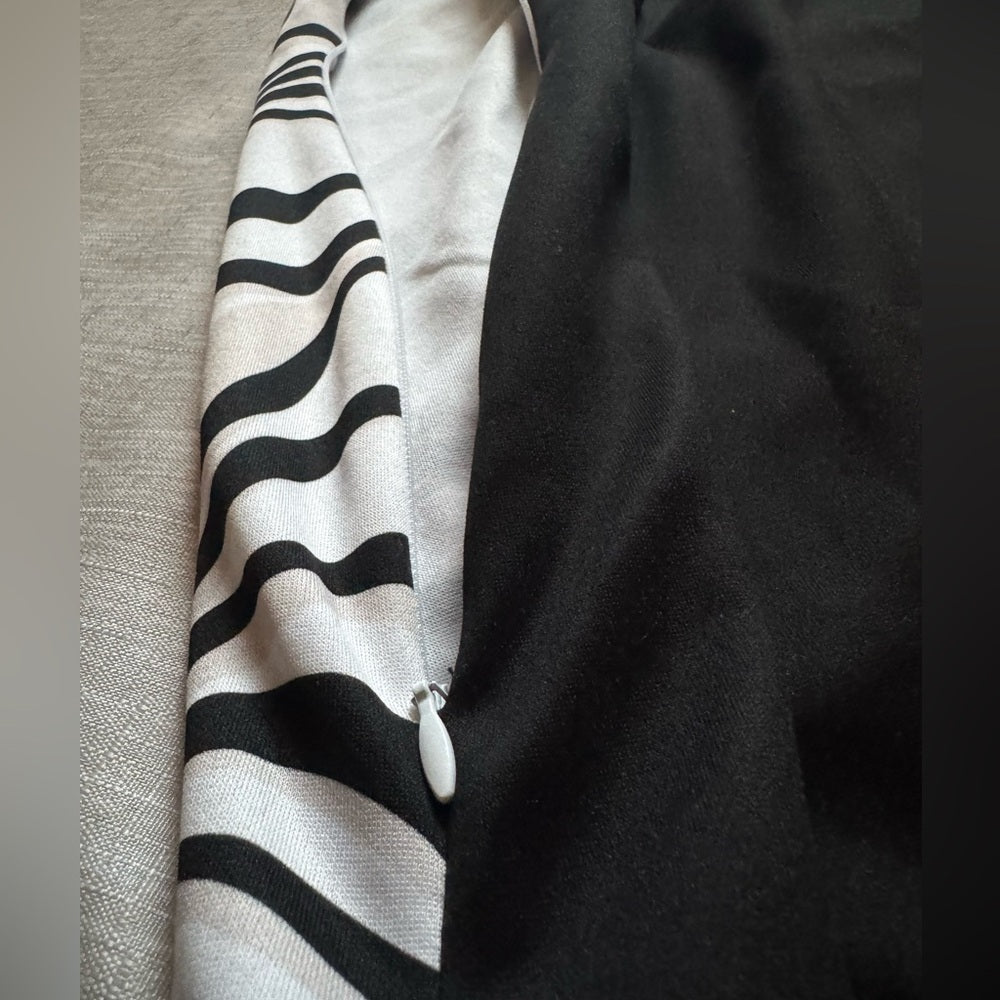 Clean 1 of 1 Logan (Me) Elegant Designer Black and White Swirl Dress
