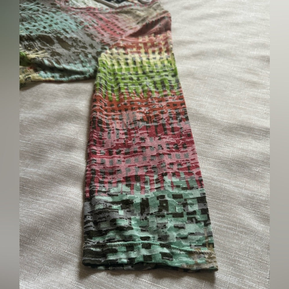 Clean Unique Colorful Tribal V-Neck Women's Abstract Long Sleeve Top