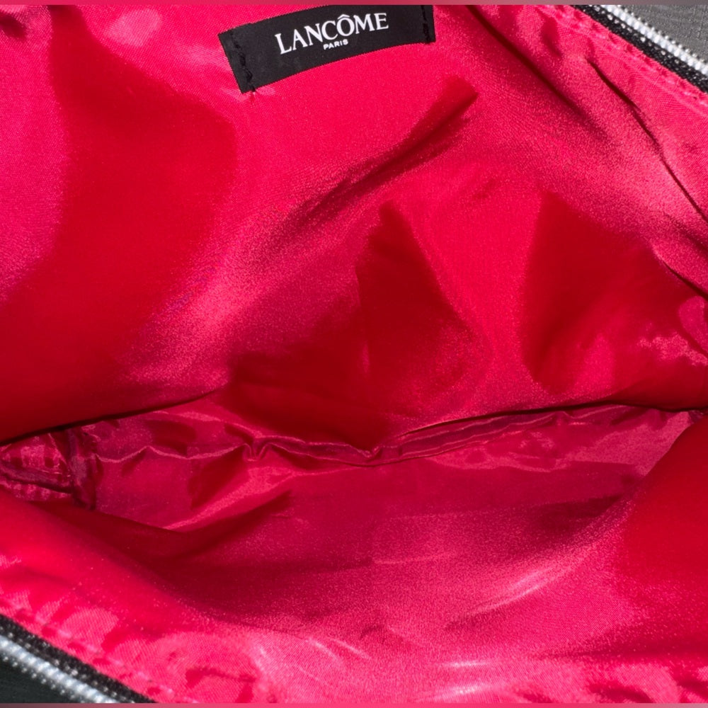 Clean Elegant Unique Lancôme Black Textured Floral Makeup Bag