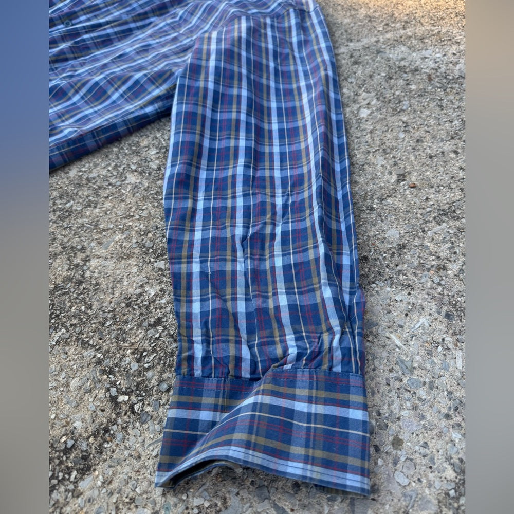 Clean Classic Cabela's Blue and Red Plaid Shirt Very Nice Comfy Size XL