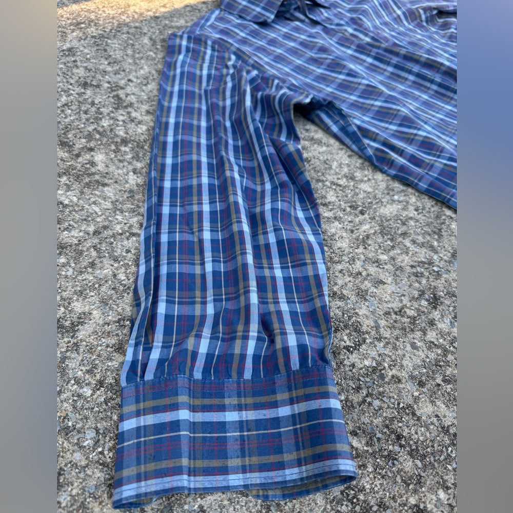 Clean Classic Cabela's Blue and Red Plaid Shirt Very Nice Comfy Size XL