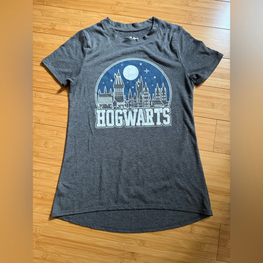 Clean Vintage Dark Gray Harry Potter Hogwarts Tee Shirt Size S