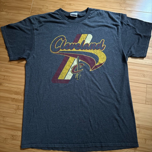 Clean Vintage NBA Cleveland Cavaliers Charcoal Tee Size L