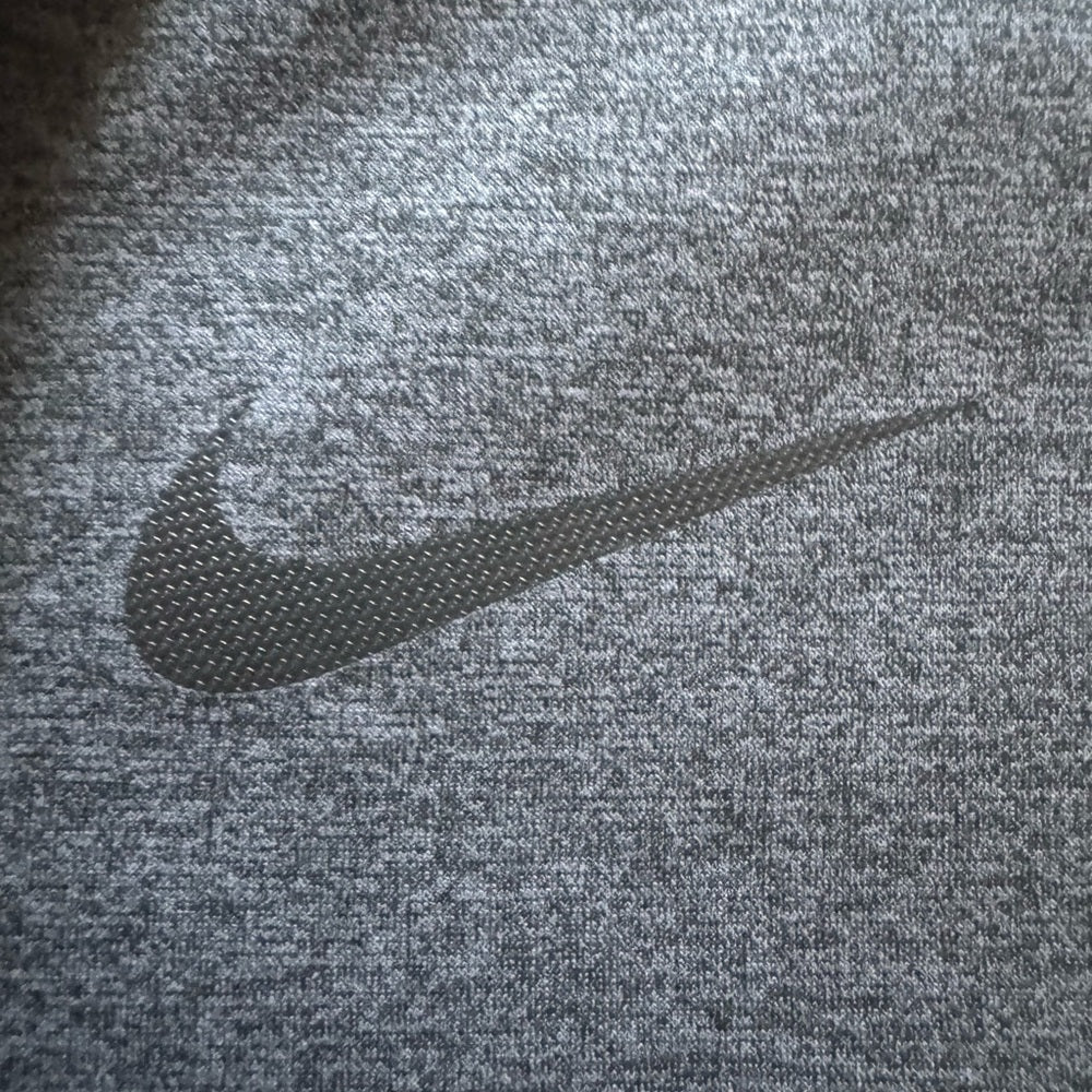 Clean Classic Nike Dri-FIT Black and Gray 1/4 Zip Pullover Top