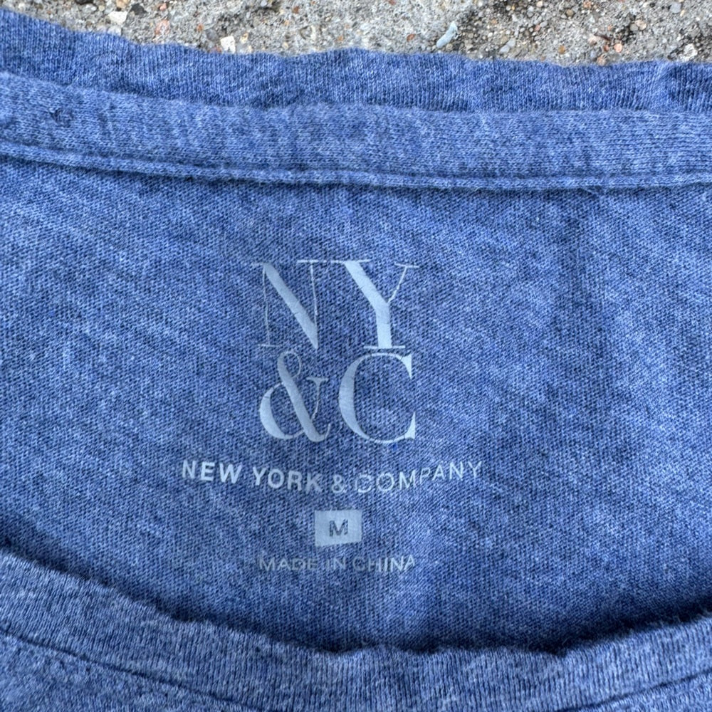 Clean New York & Company Heather Blue It’s Better in NYC Tee Size M