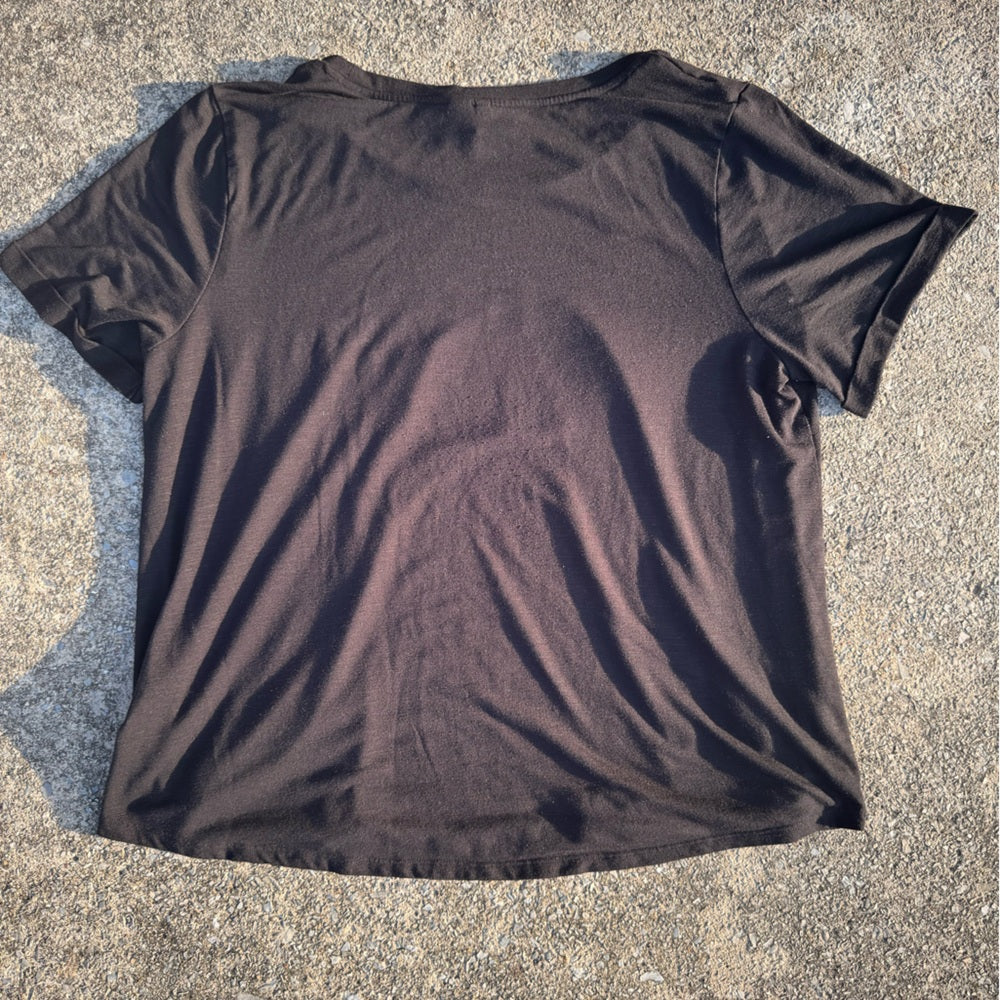 Clean Cato Black American Lips Graphic Tee Size 18/20W